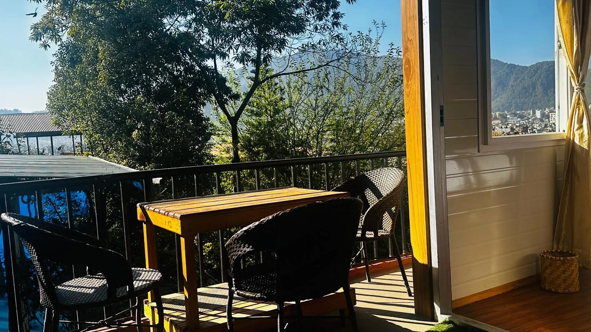 Institute Of Natural Medicine , Yoga & Therapy Home Kathmandu 0*,