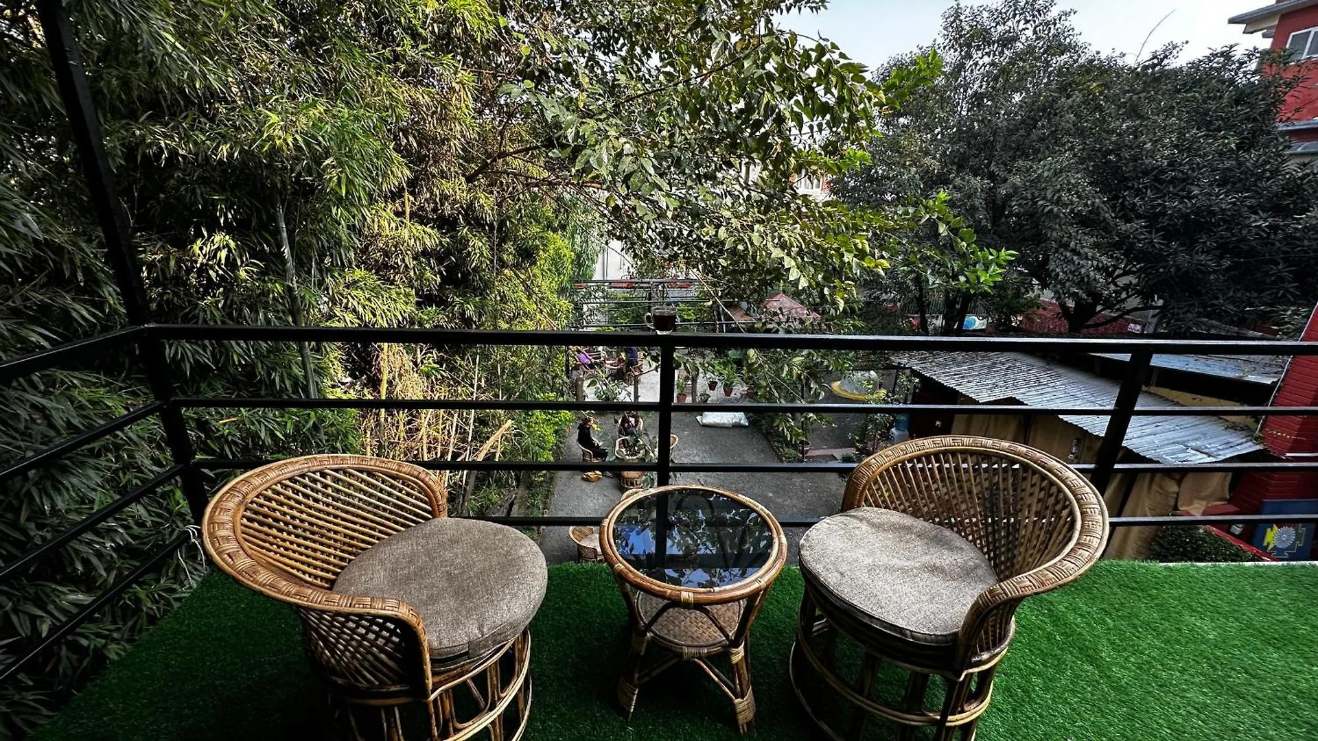 Institute Of Natural Medicine , Yoga & Therapy Home Kathmandu 0*,