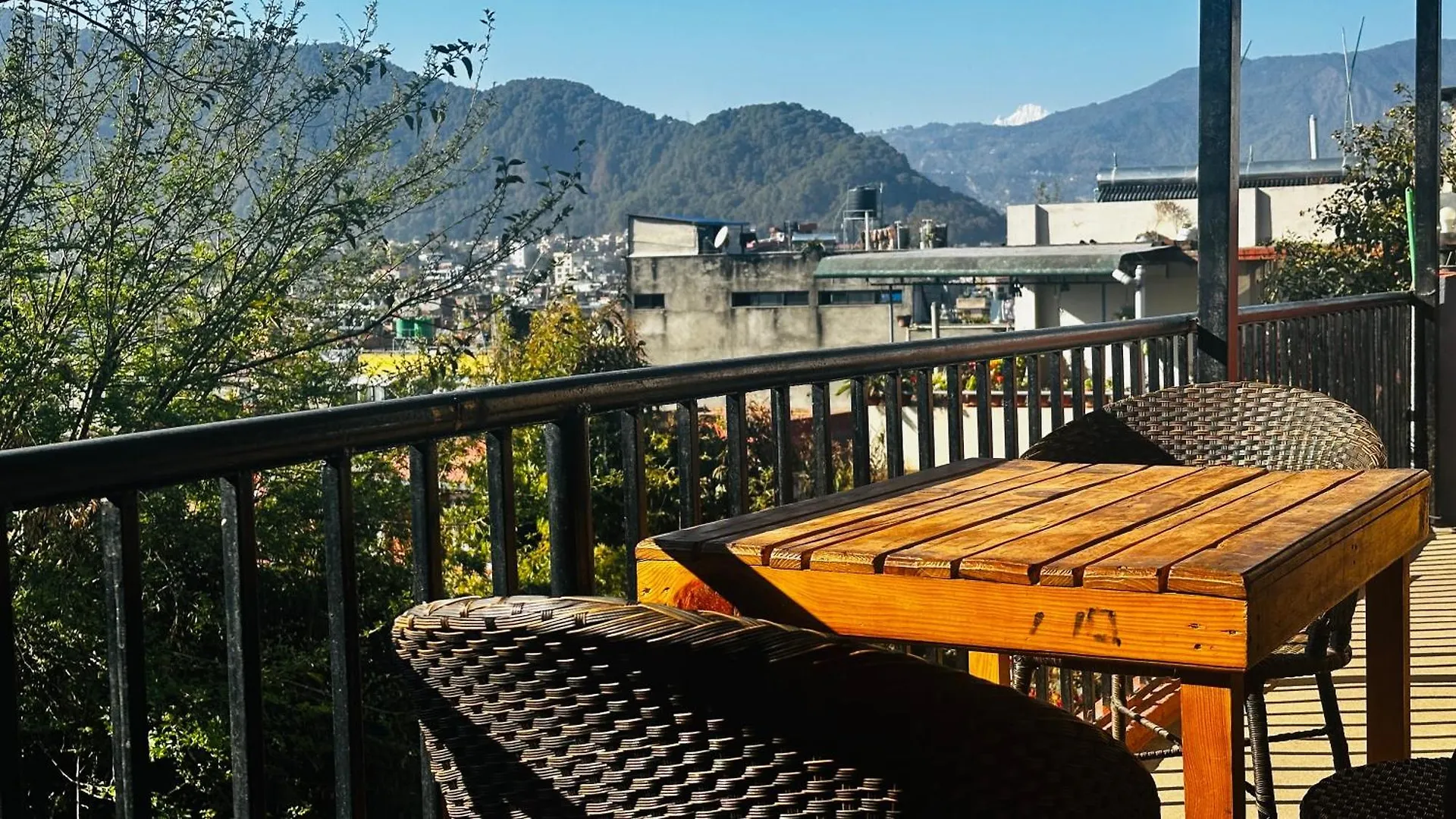 Institute Of Natural Medicine , Yoga & Therapy Home Kathmandu Bed & Breakfast